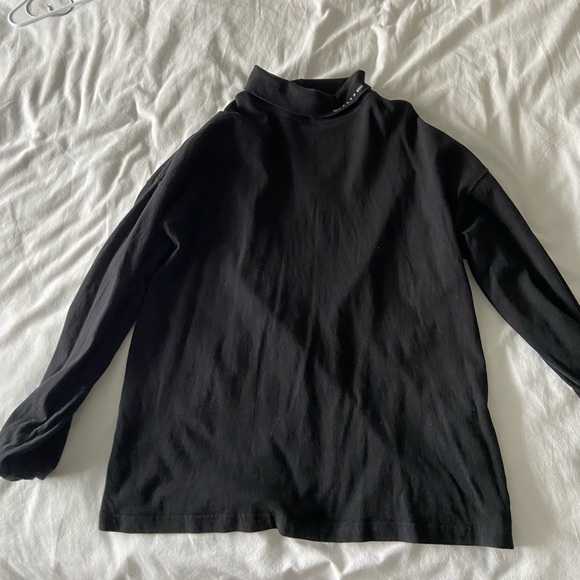 1017 Alyx 9SM Longslece Turtleneck Black - Picture 4 of 4